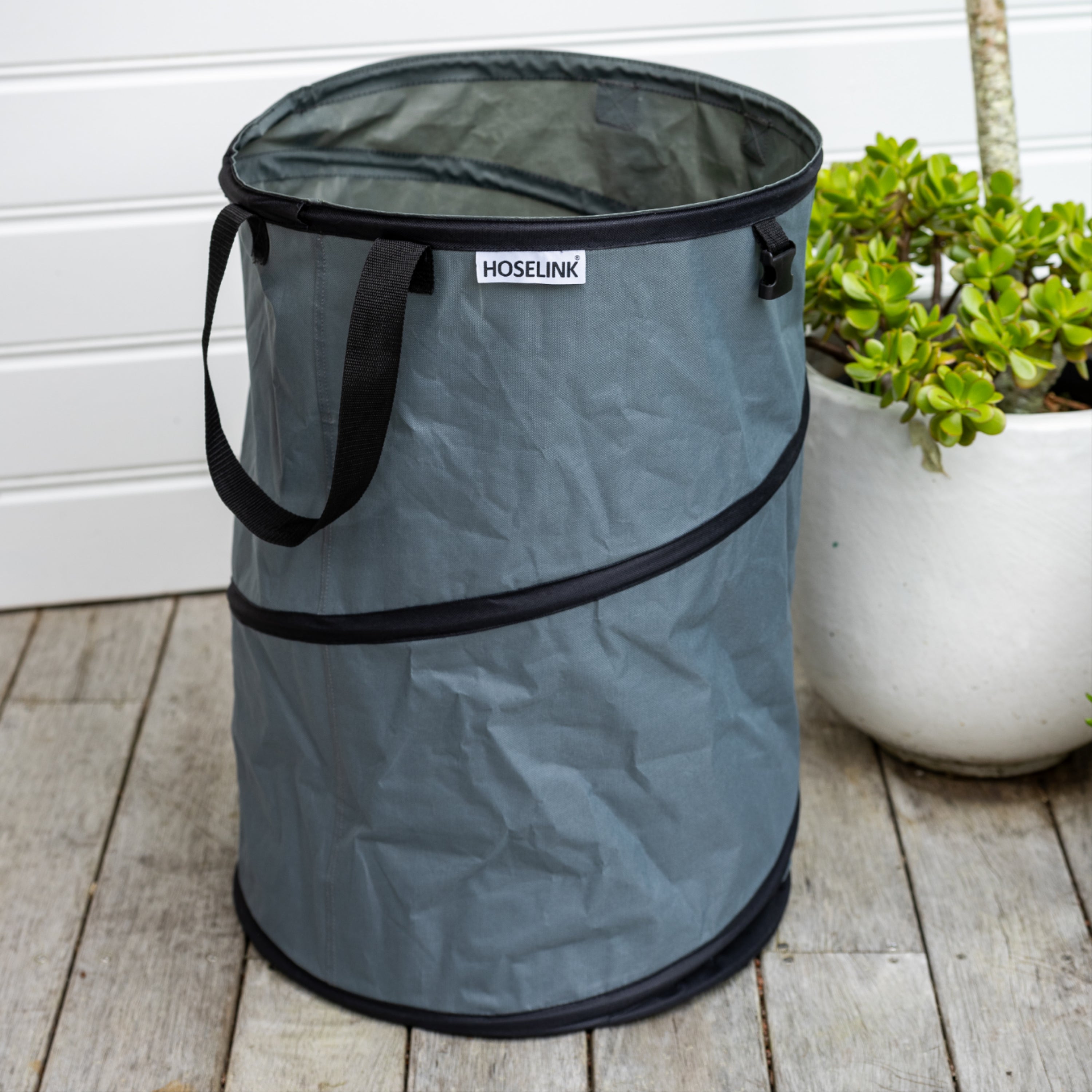 How Green Is It... To Use Trash Bags? - Green Living Detective