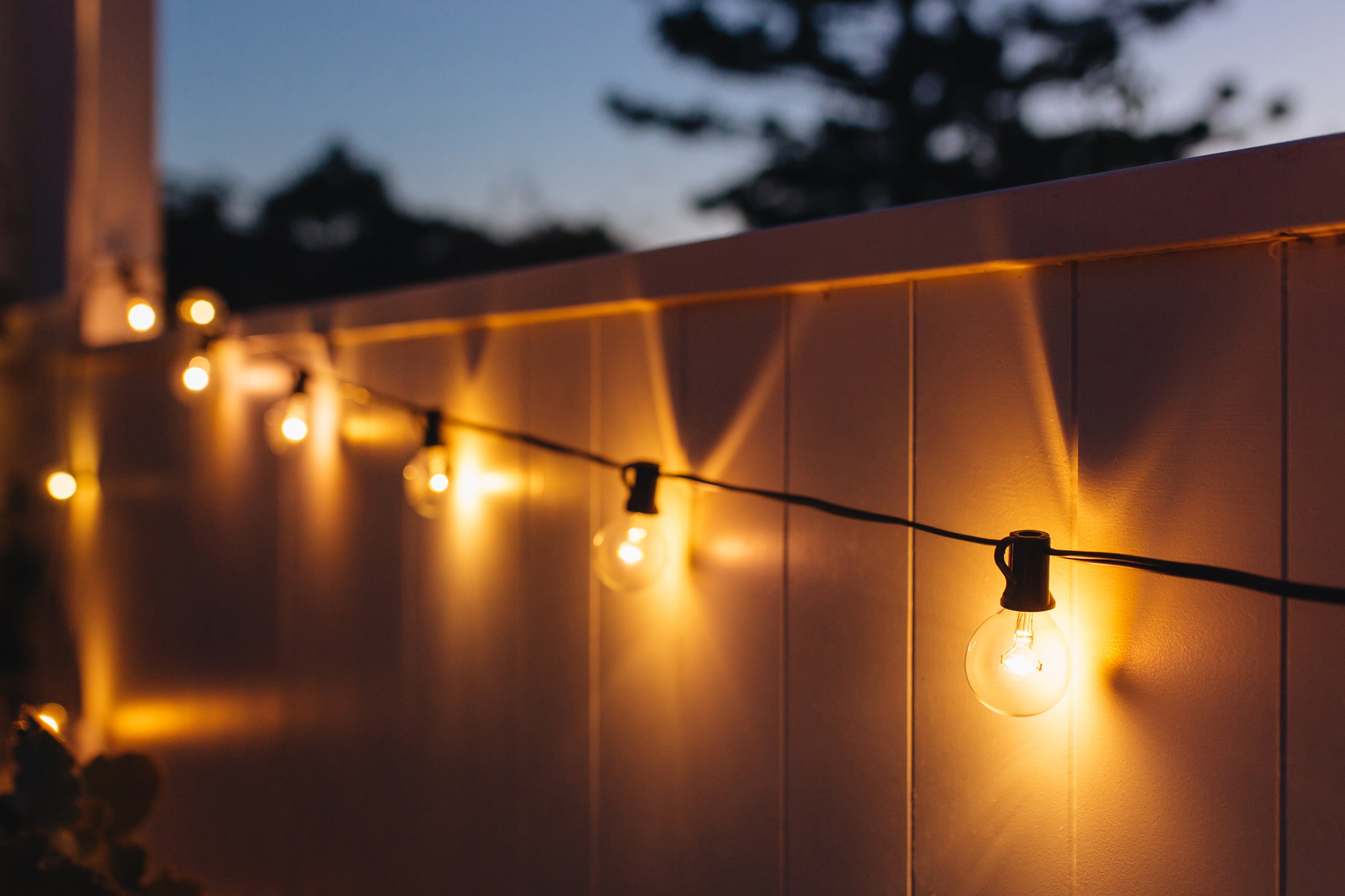 Solar string fence deals lights