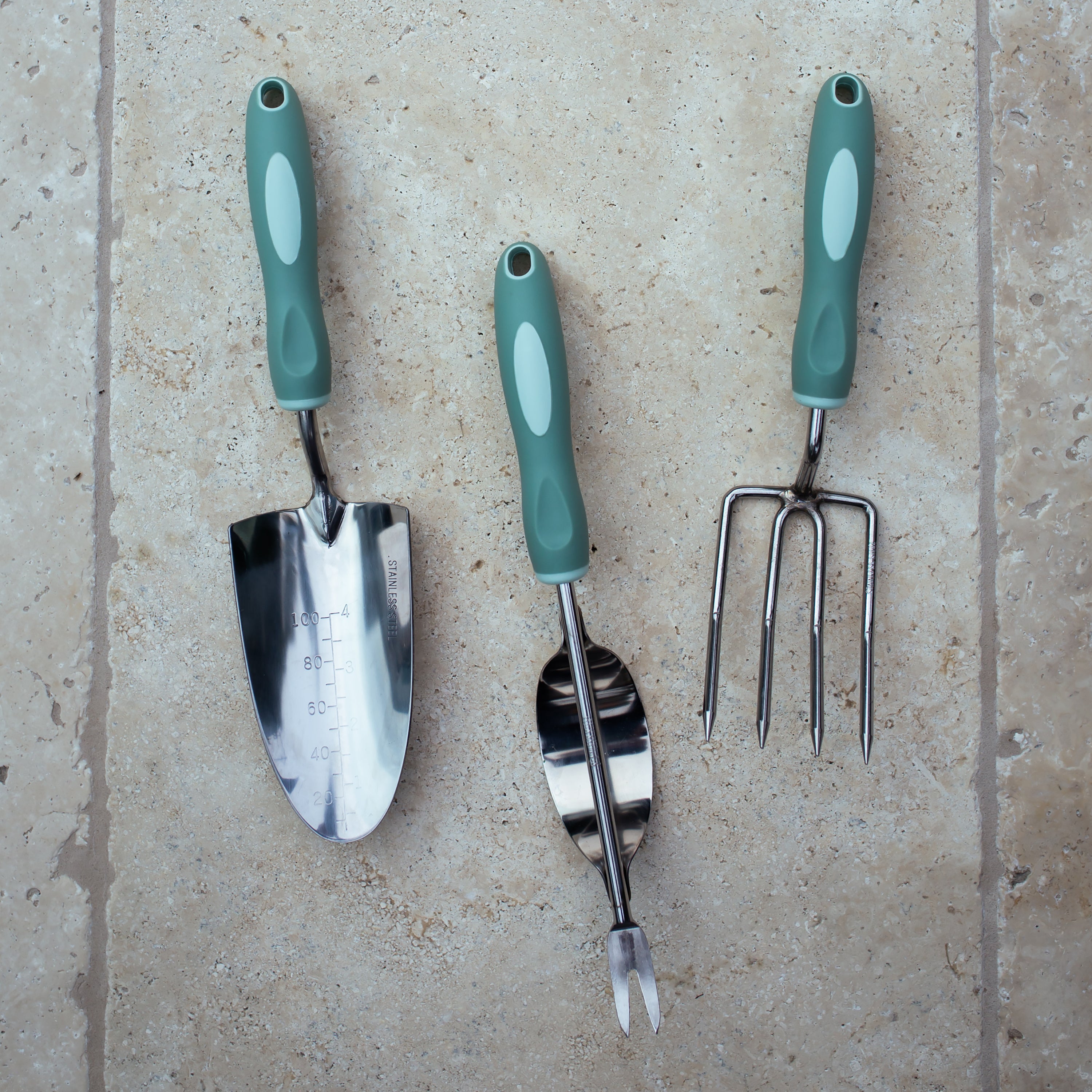 Garden hand fork store and trowel