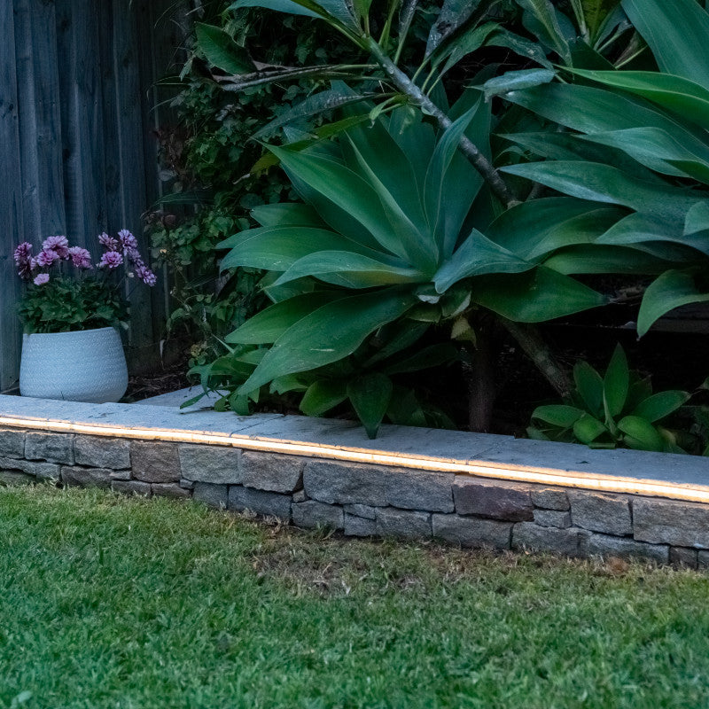 Solar Outdoor LED Strip Lights 4m Adhesive Hoselink